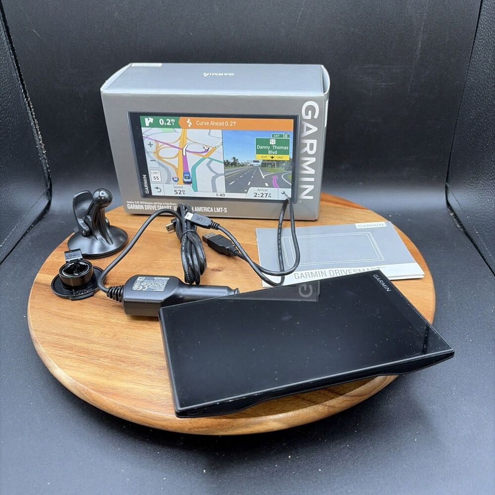 GARMIN DriveSmart 61 LMT-S GPS – North America Maps Large Edge-to-Edge Display